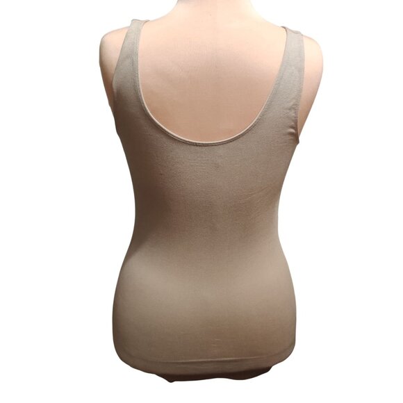 Shapewear 2X Womens Plus Size Tank Top Beige Seamless Compression Tummy Control - Picture 4 of 9
